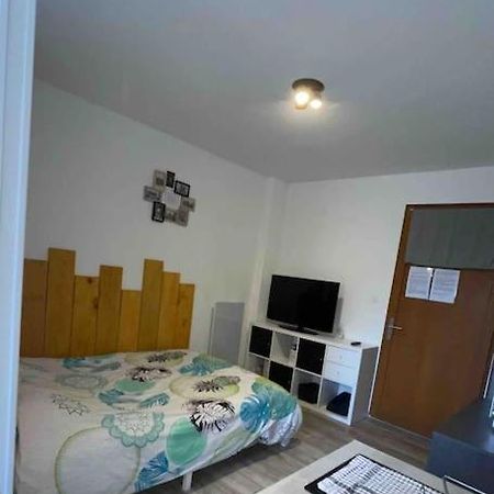 Logement 2 Personnes. Vitry-le-Francois Luaran gambar