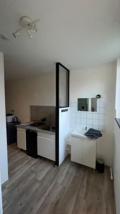 Logement 2 Personnes. Vitry-le-Francois Luaran gambar